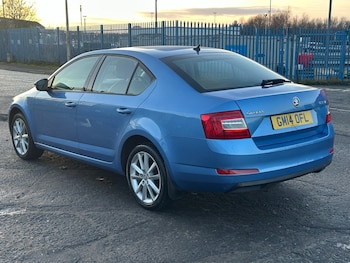 Used Skoda Octavia 2014 for sale - 77047494: Photo