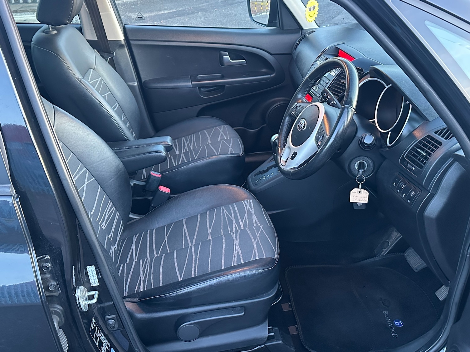 Used Kia Venga 2014 for sale - 77087130: Photo 7