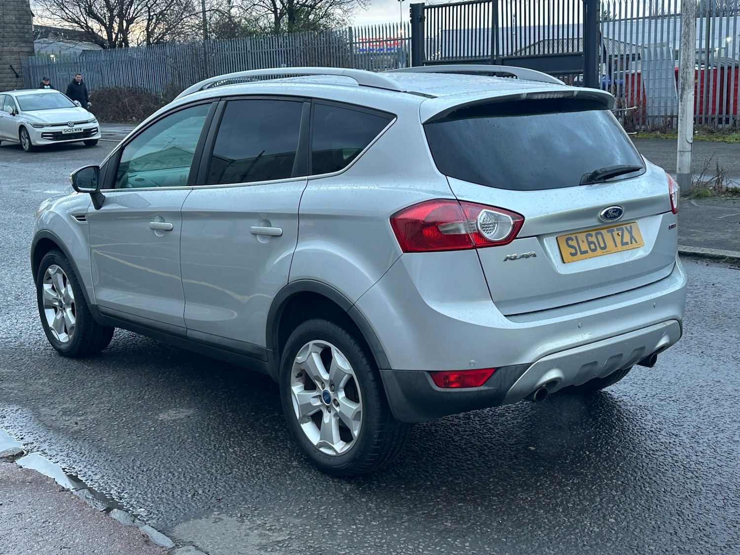Used Ford Kuga 2010 for sale - 77483722: Photo 4