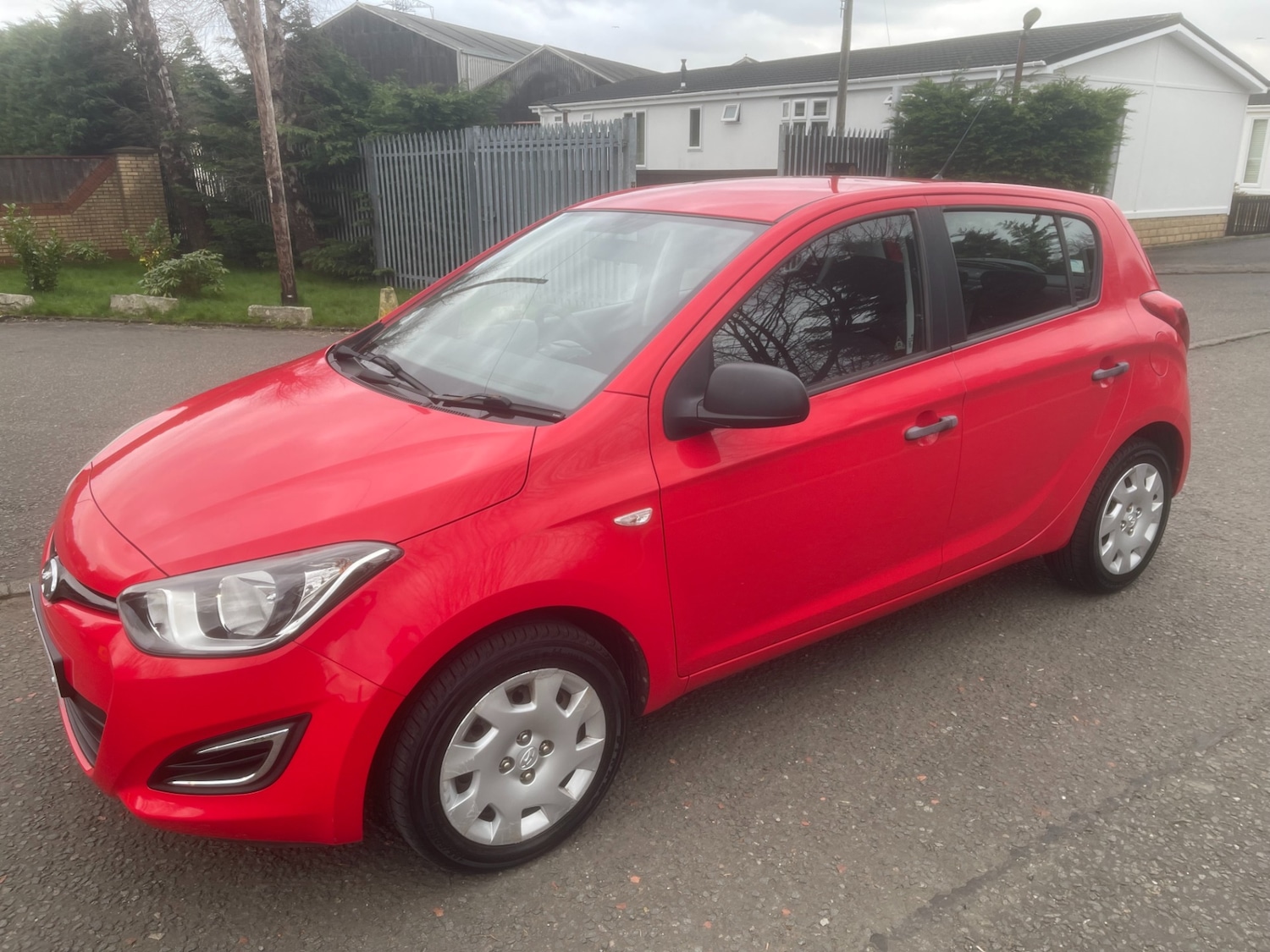 Used Hyundai i20 2014 for sale - 78112014: Photo 3
