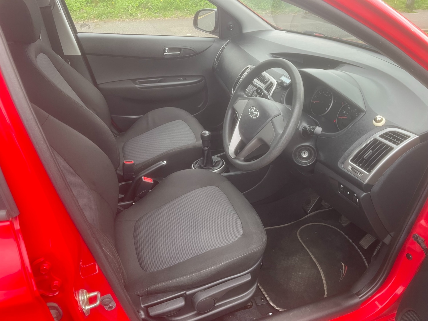 Used Hyundai i20 2014 for sale - 78112014: Photo 7