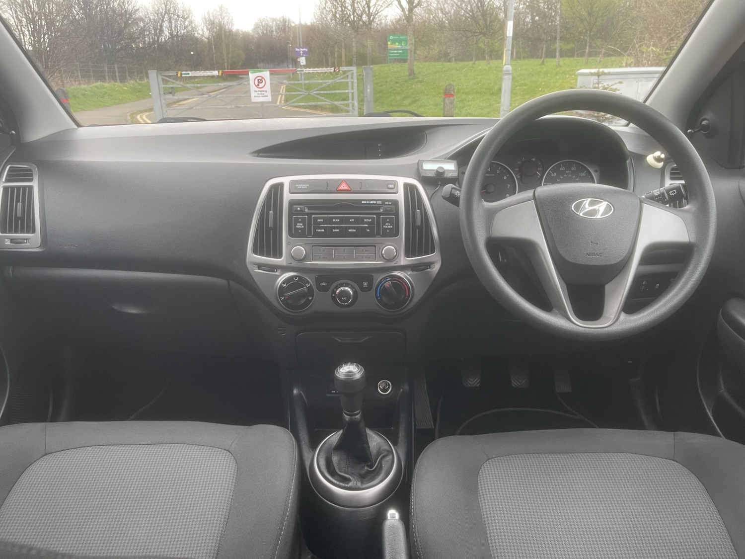 Used Hyundai i20 2014 for sale - 78112014: Photo 9