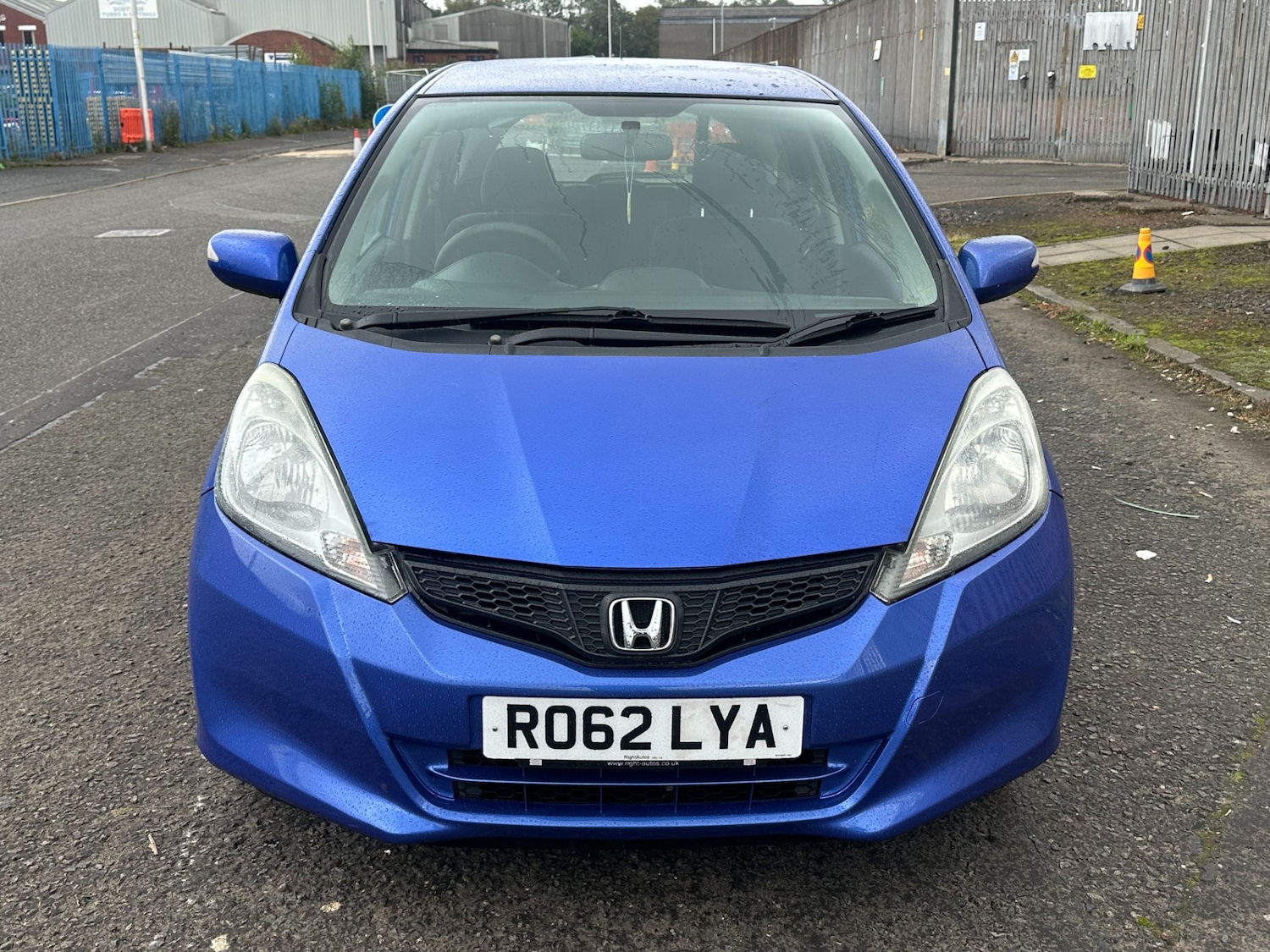Used Honda Jazz 2012 for sale - 77072980: Photo 2