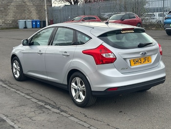 Used Ford Focus 2013 for sale - 79312055: Photo