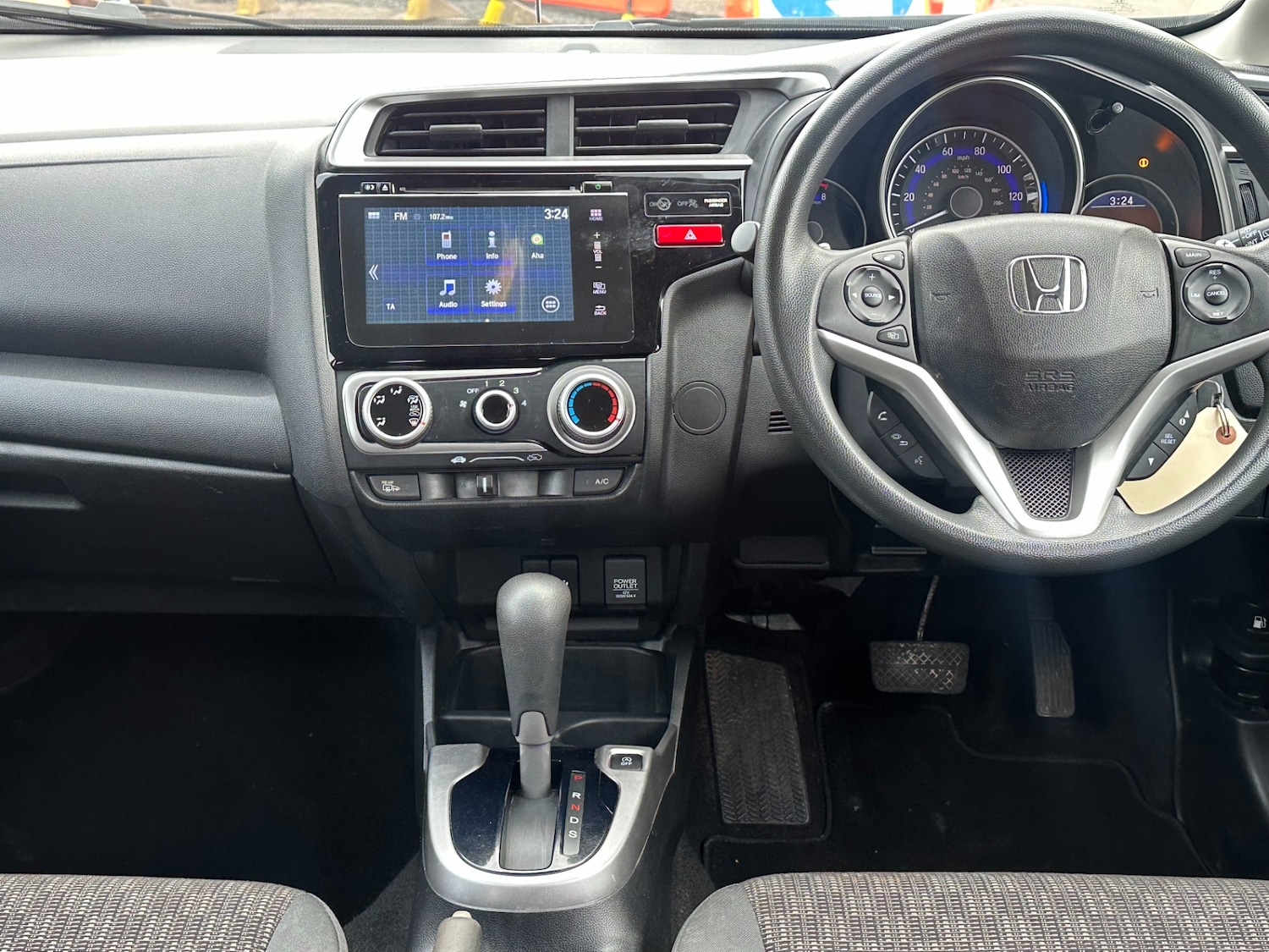 Used Honda Jazz 2016 for sale - 77637074: Photo 10