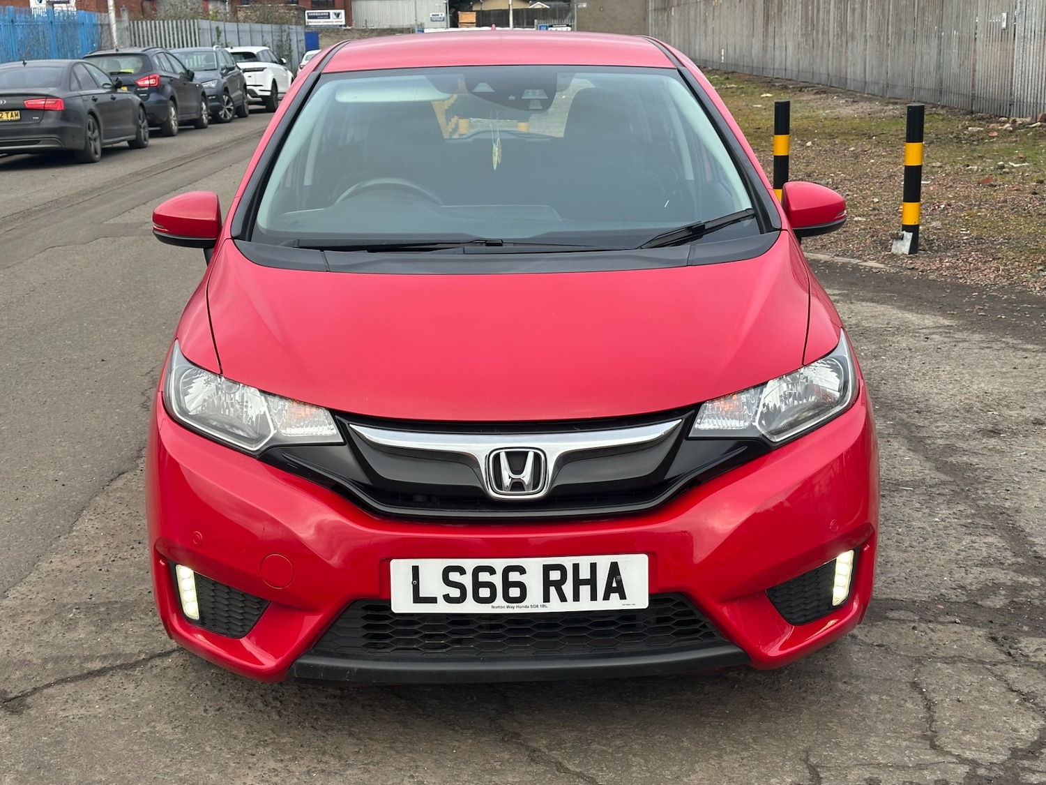Used Honda Jazz 2016 for sale - 77637074: Photo 2