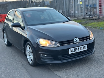 Used Volkswagen Golf 2014 for sale - 76568140: Photo