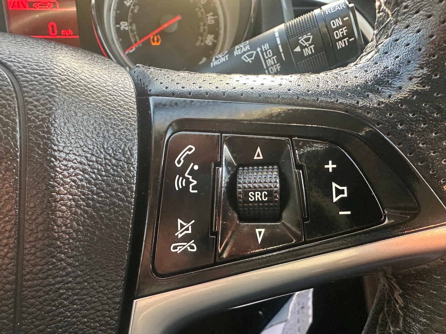 Used Vauxhall Astra 2015 for sale - 77395085: Photo 15