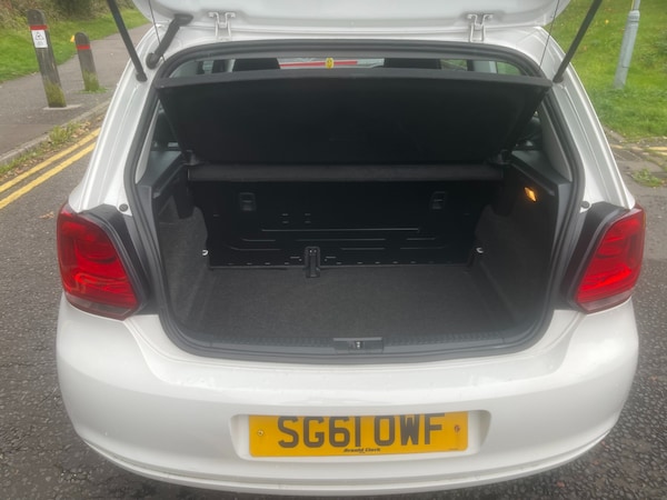 Used Volkswagen Polo 2011 for sale - 76181927: Photo 12