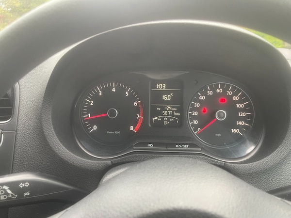 Used Volkswagen Polo 2011 for sale - 76181927: Photo 13