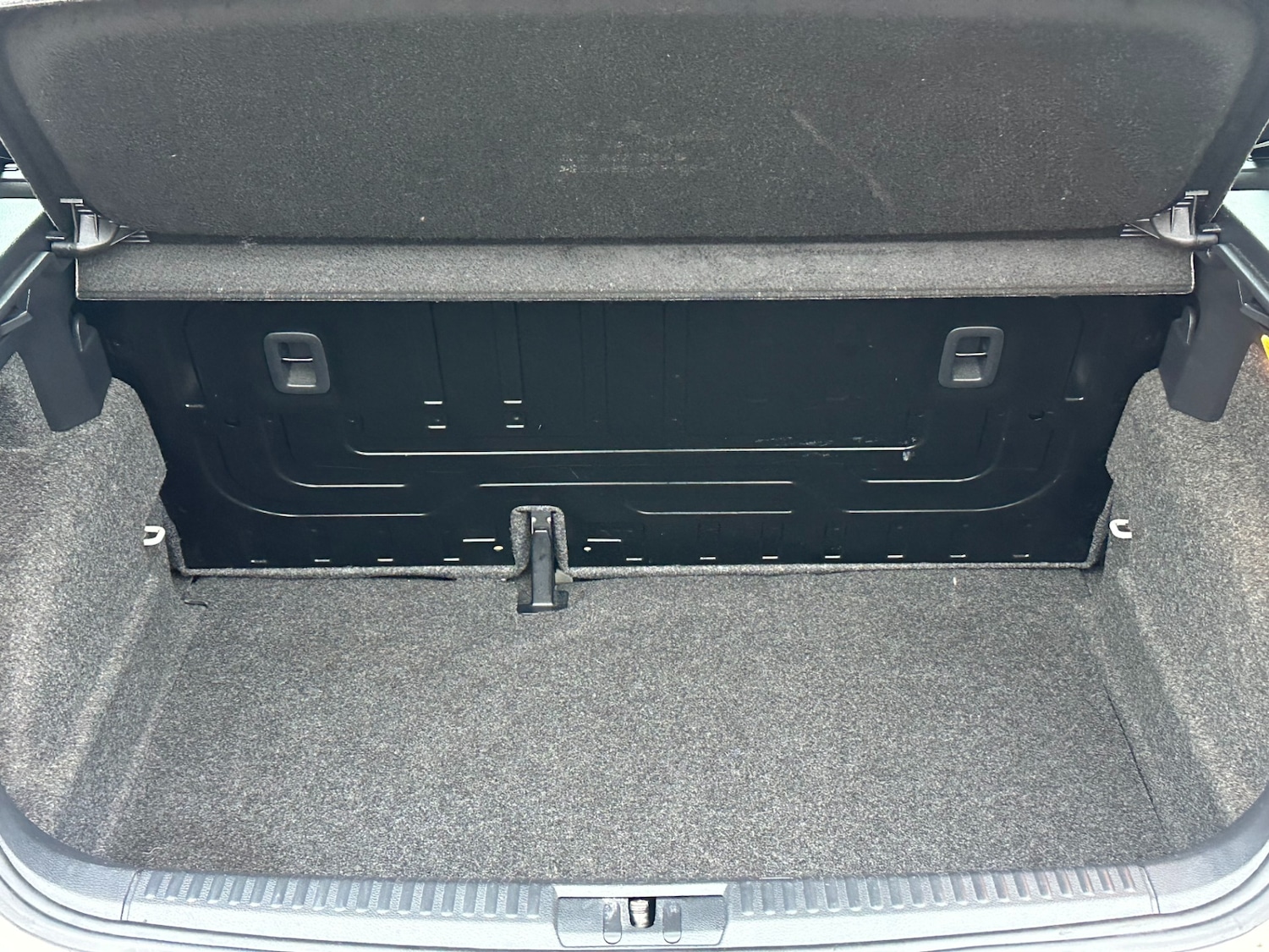 Used Volkswagen Polo 2011 for sale - 76181927: Photo 14