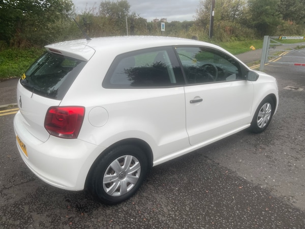 Used Volkswagen Polo 2011 for sale - 76181927: Photo 3