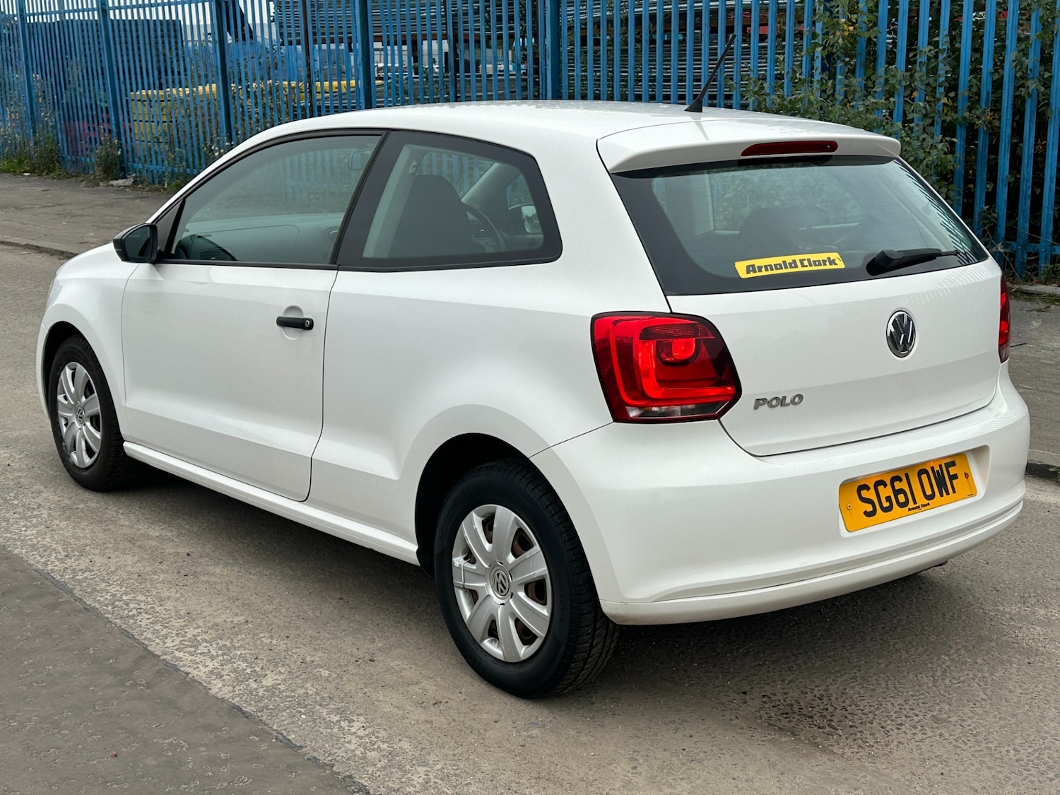 Used Volkswagen Polo 2011 for sale - 76181927: Photo 4