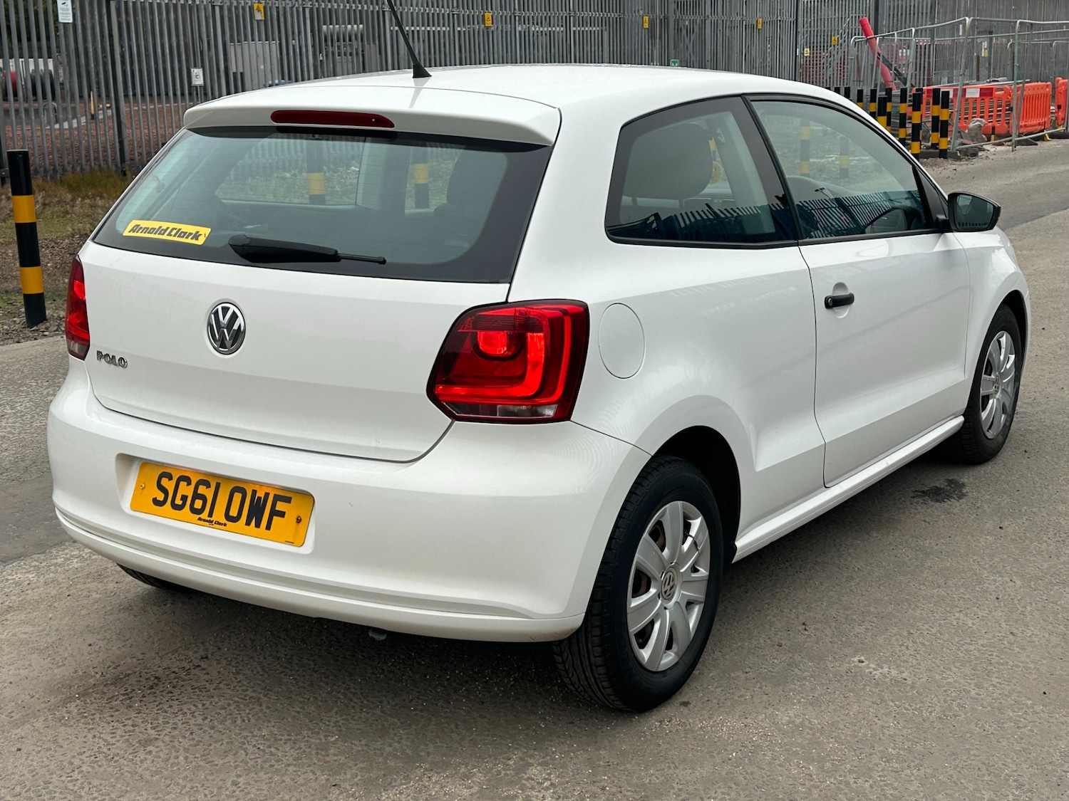 Used Volkswagen Polo 2011 for sale - 76181927: Photo 6