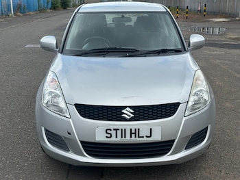 Used Suzuki Swift 2011 for sale - 79327568: Photo