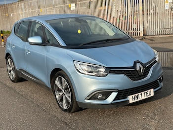 Used Renault Scenic 2017 for sale - 75542521: Photo