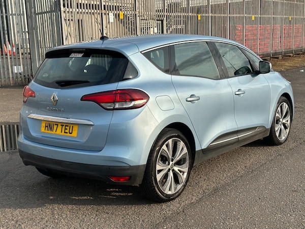 Used Renault Scenic 2017 for sale - 75542521: Photo 8
