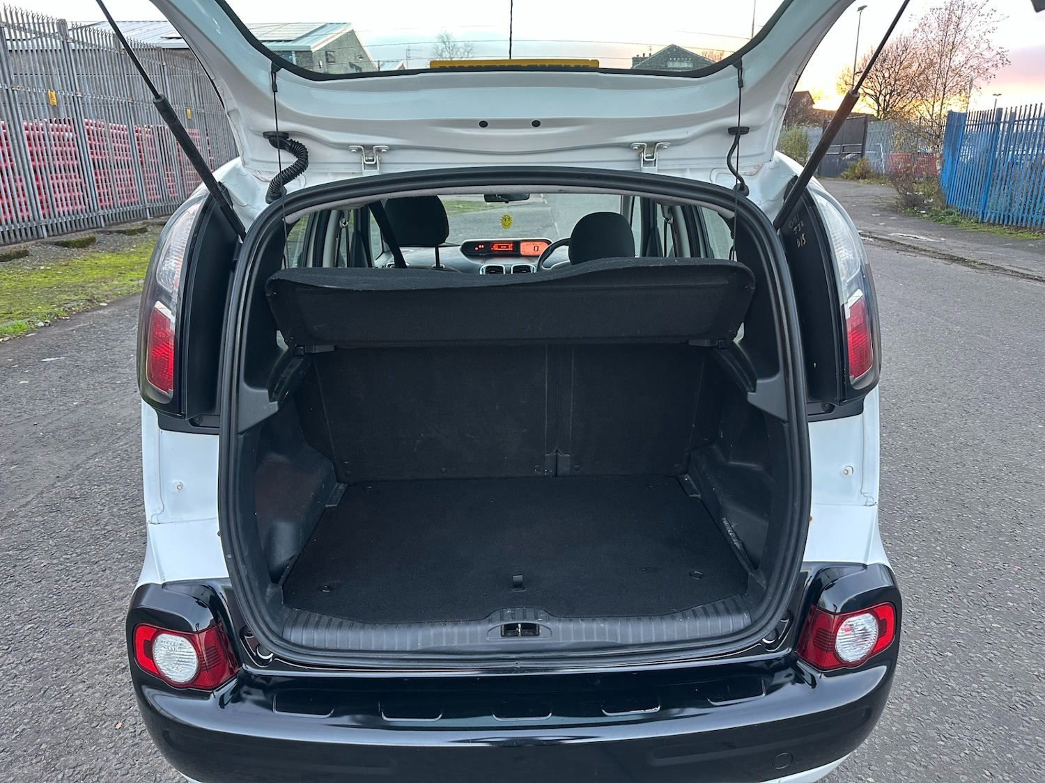 Used Citroen C3 Picasso 2015 for sale - 77077894: Photo 16