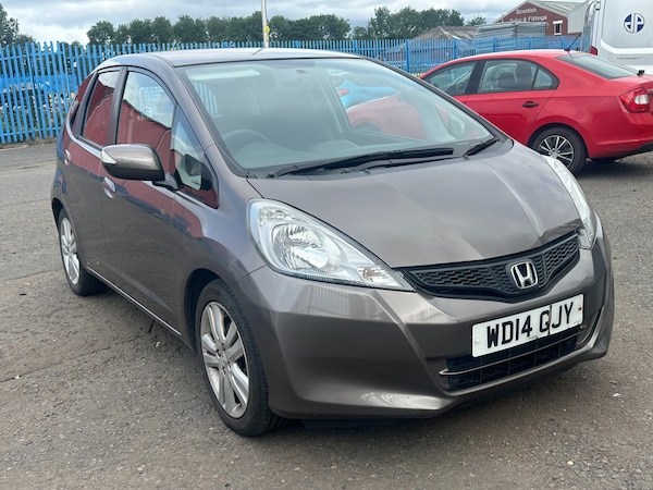 Used Honda Jazz 2014 for sale - 75558925: Photo 1