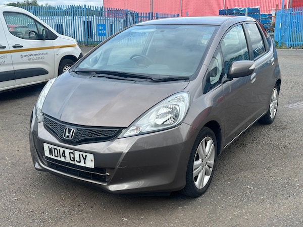Used Honda Jazz 2014 for sale - 75558925: Photo 3