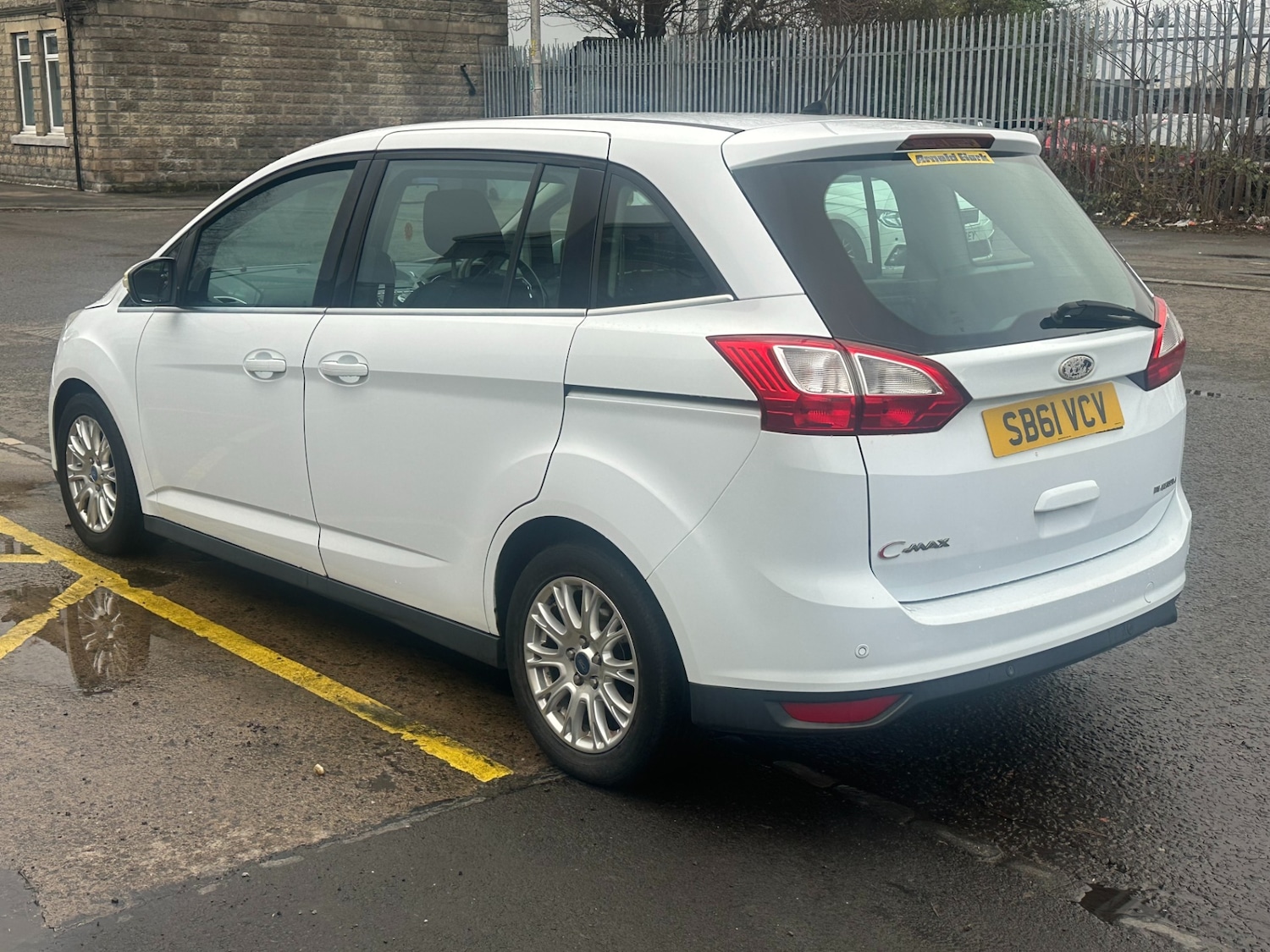 Used Ford Grand C-Max 2012 for sale - 77395074: Photo 4