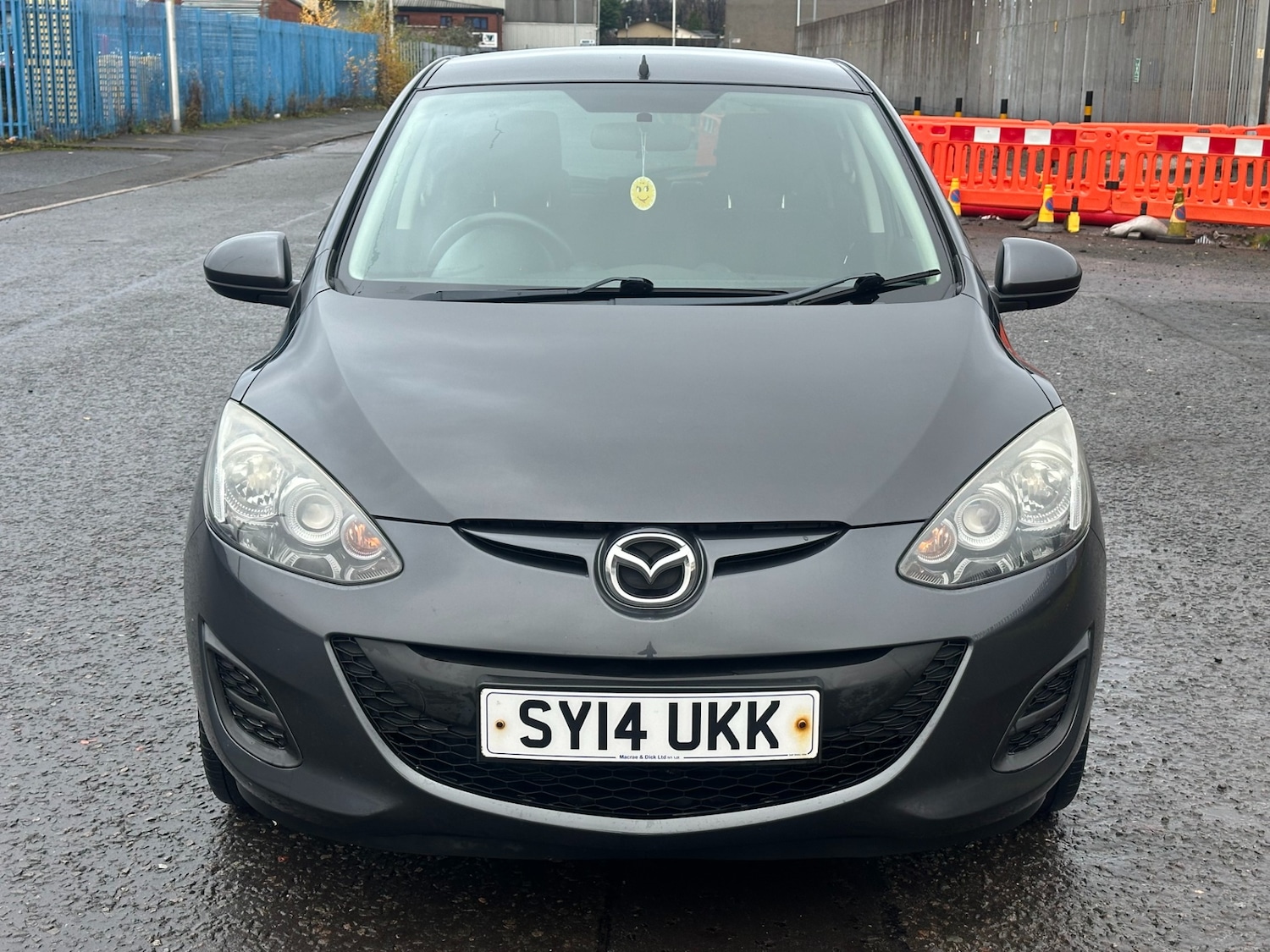 Used Mazda Mazda2 2014 for sale - 76982940: Photo 2