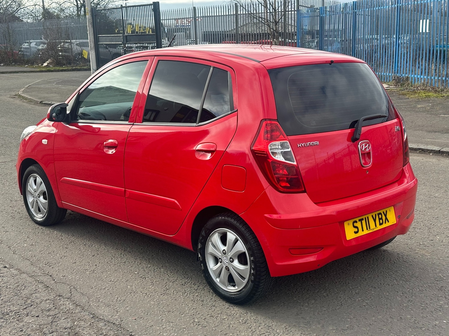 Used Hyundai i10 2011 for sale - 77902777: Photo 4