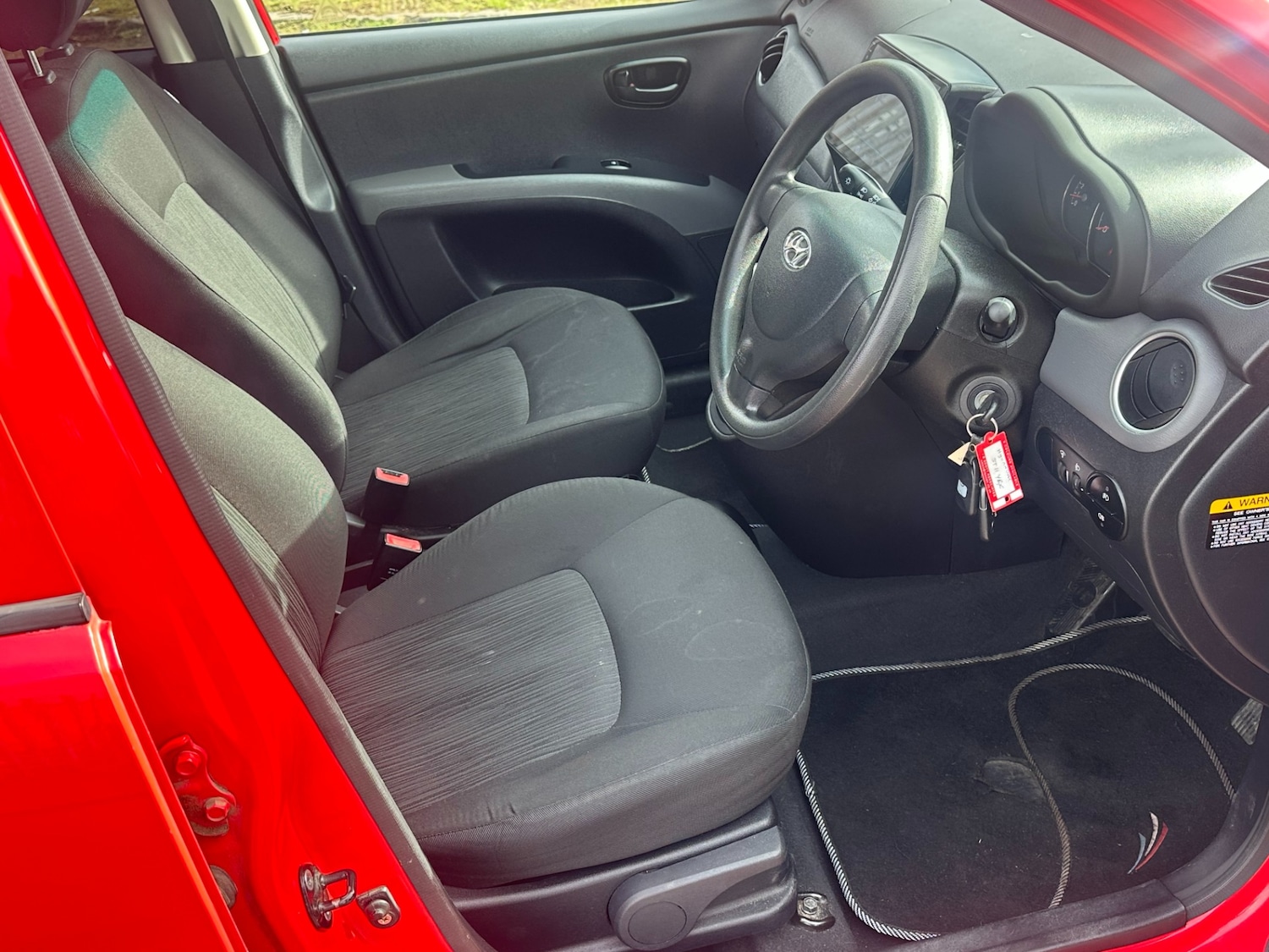 Used Hyundai i10 2011 for sale - 77902777: Photo 7