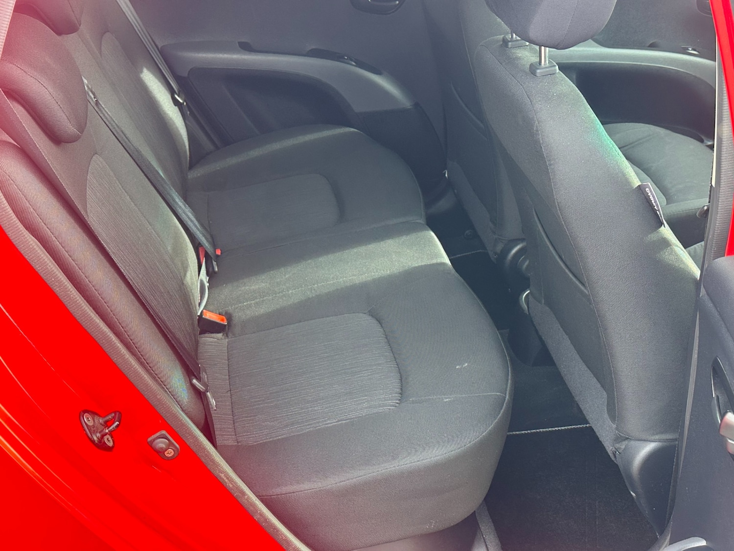 Used Hyundai i10 2011 for sale - 77902777: Photo 8