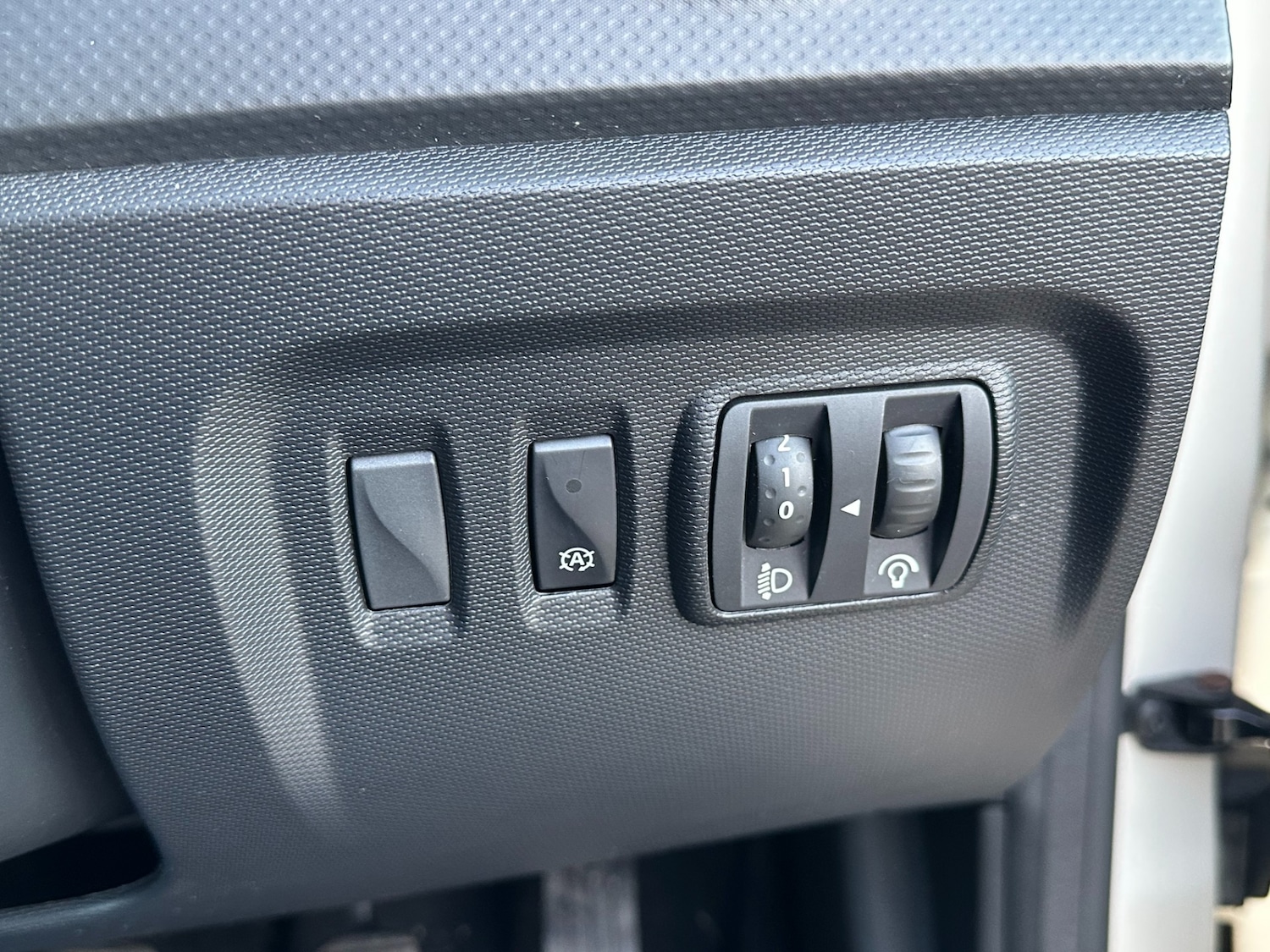 Used Renault Captur 2014 for sale - 77073165: Photo 18