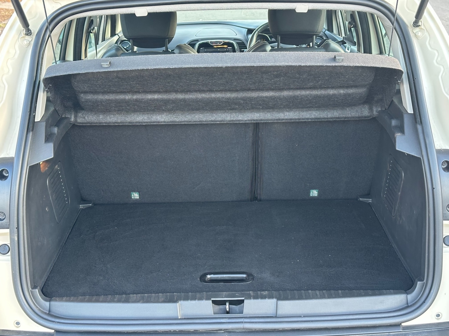 Used Renault Captur 2014 for sale - 77073165: Photo 21