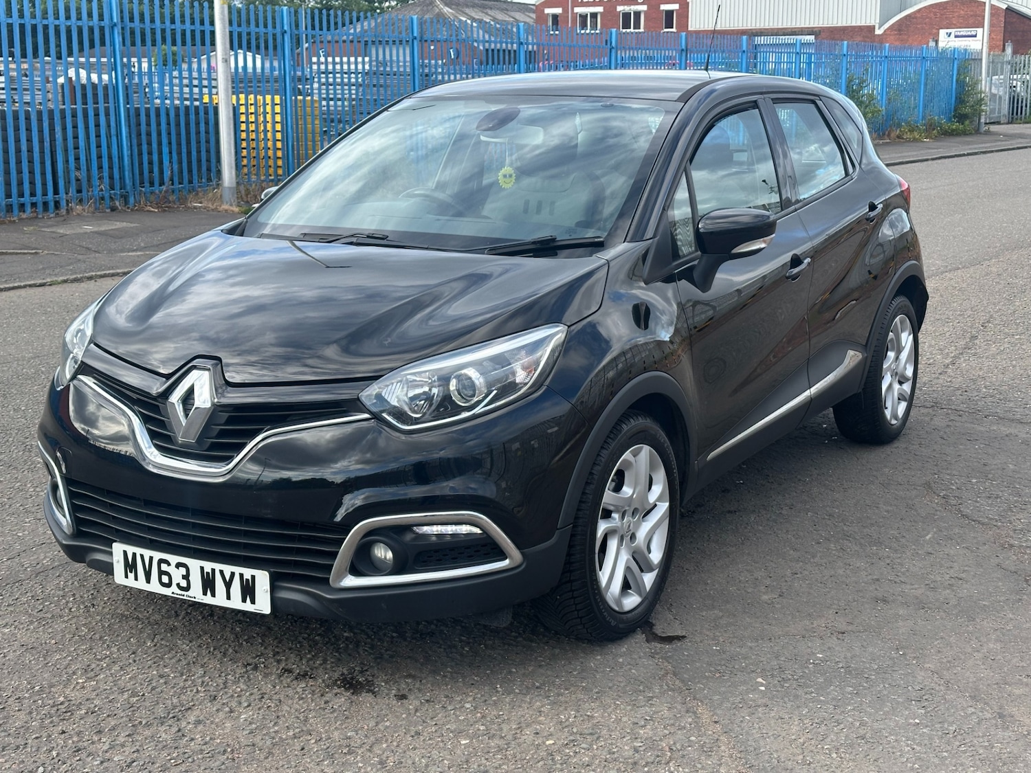 Used Renault Captur 2013 for sale - 76117262: Photo 3