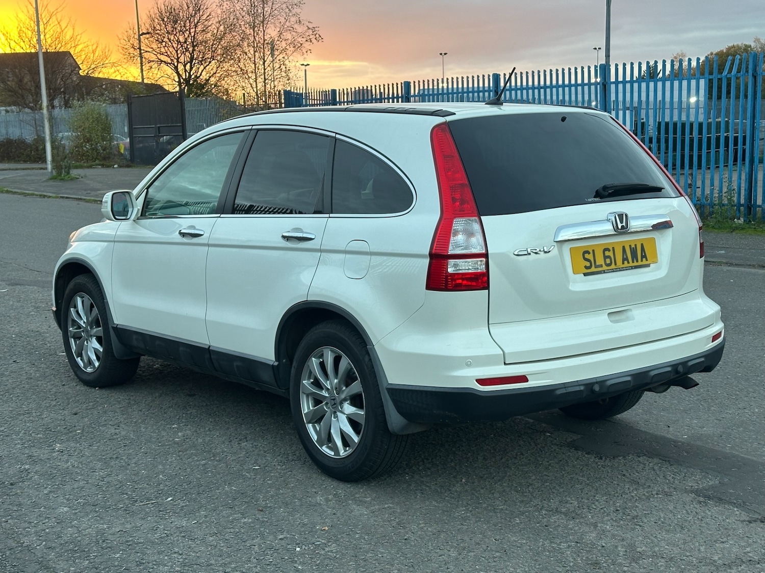 Used Honda CR-V 2011 for sale - 76589063: Photo 4