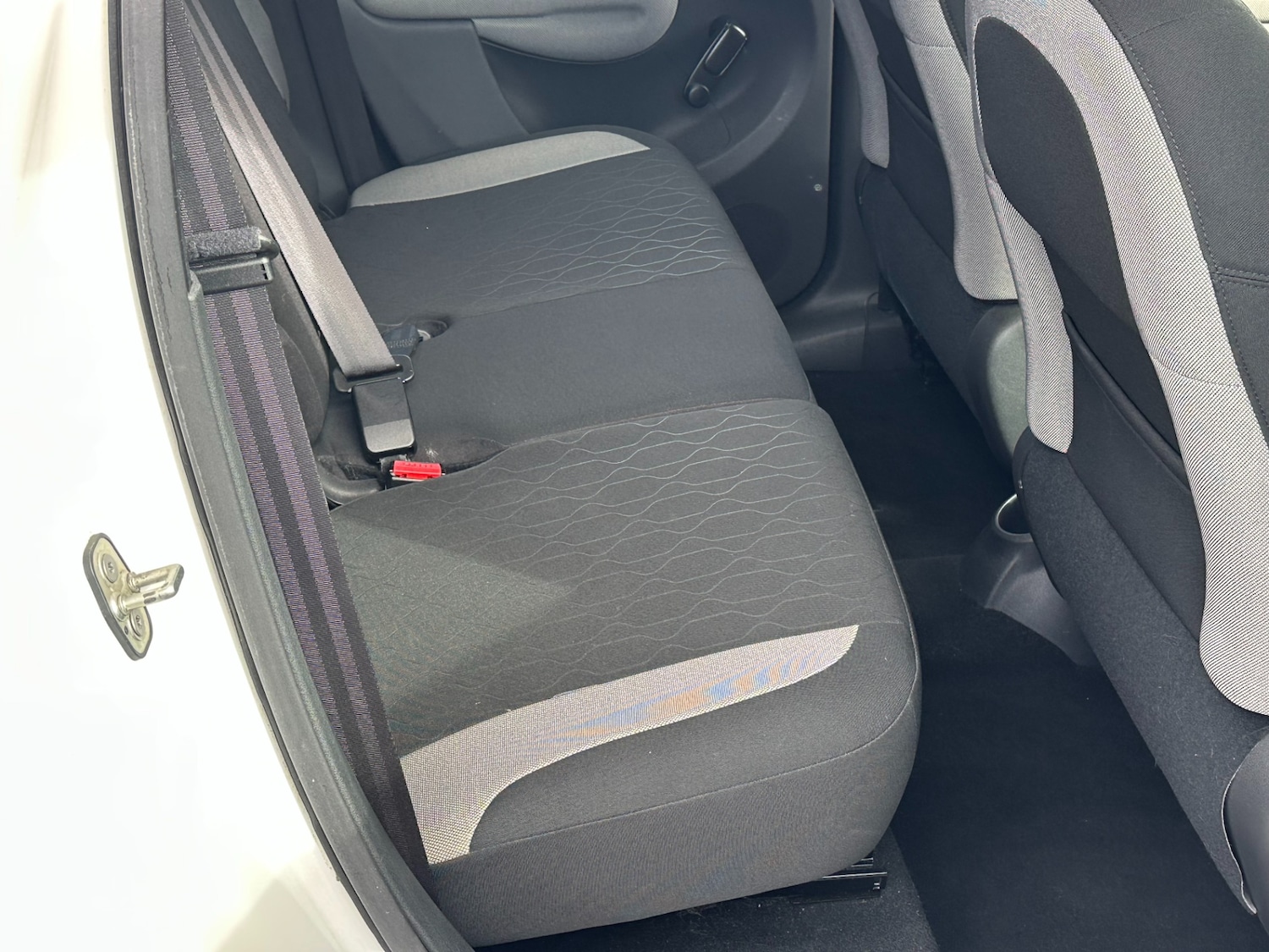 Used Citroen C3 Picasso 2013 for sale - 77072919: Photo 17