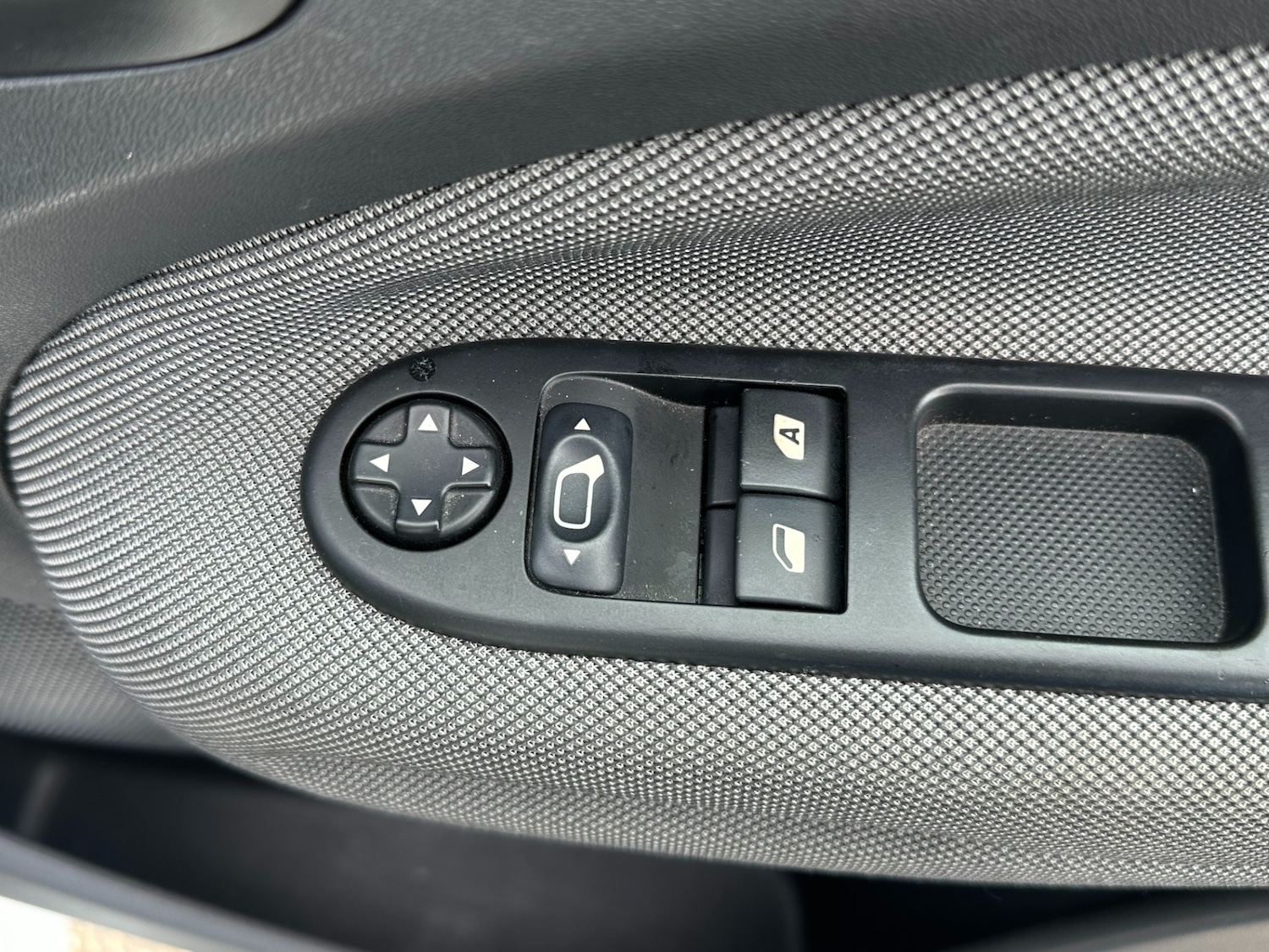 Used Citroen C3 Picasso 2013 for sale - 77072919: Photo 18