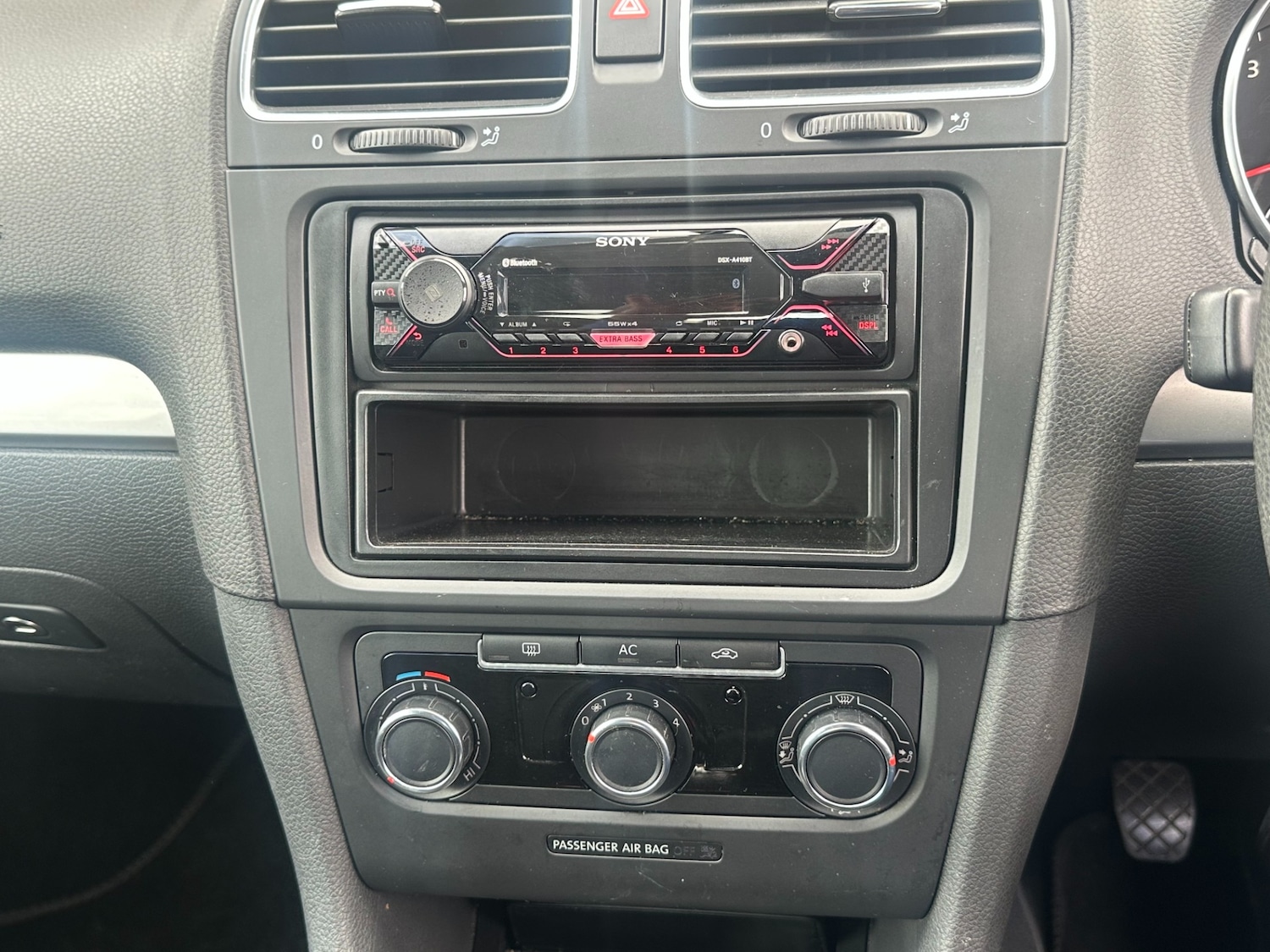 Used Volkswagen Golf 2011 for sale - 77059193: Photo 11