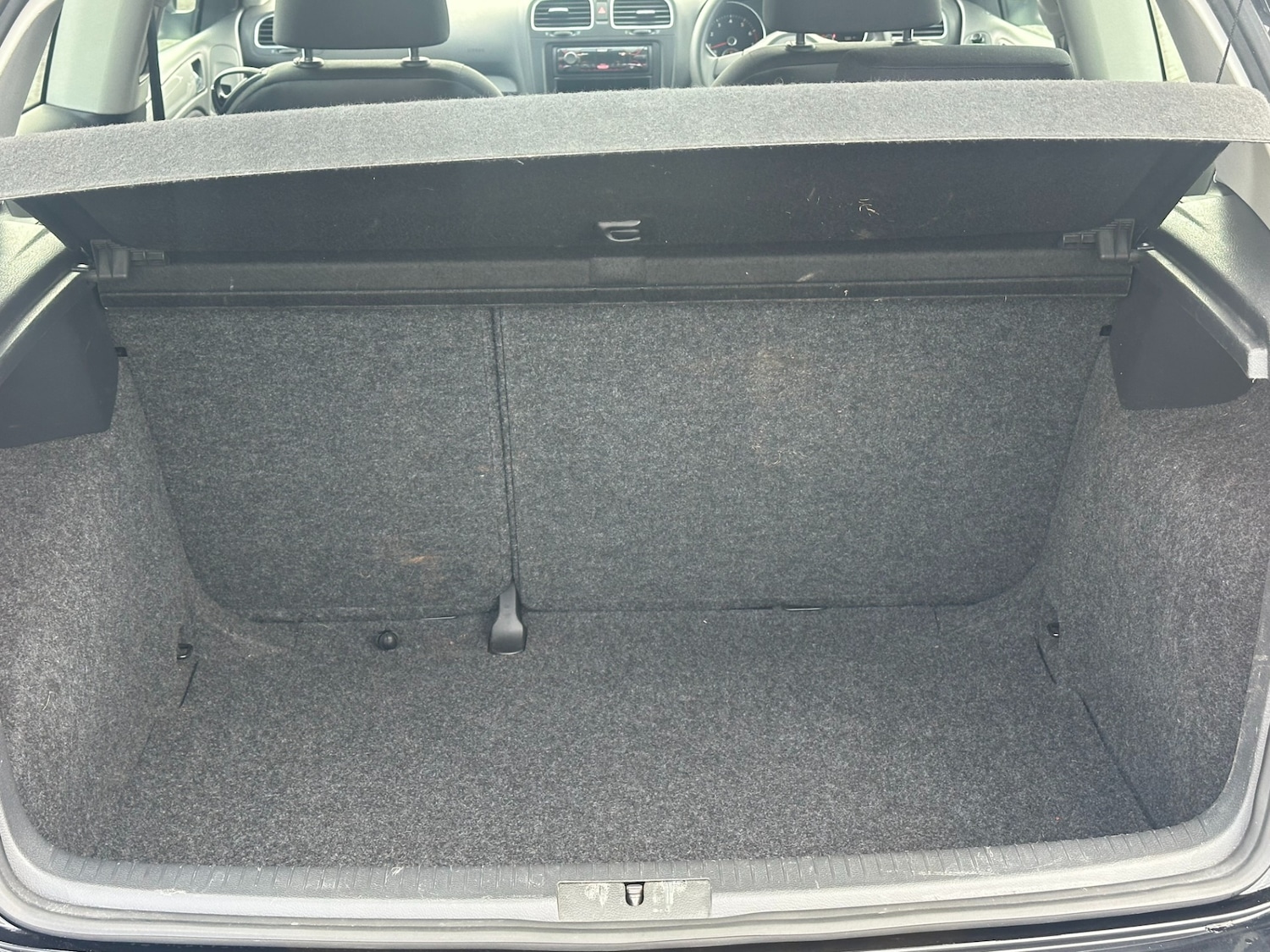 Used Volkswagen Golf 2011 for sale - 77059193: Photo 17