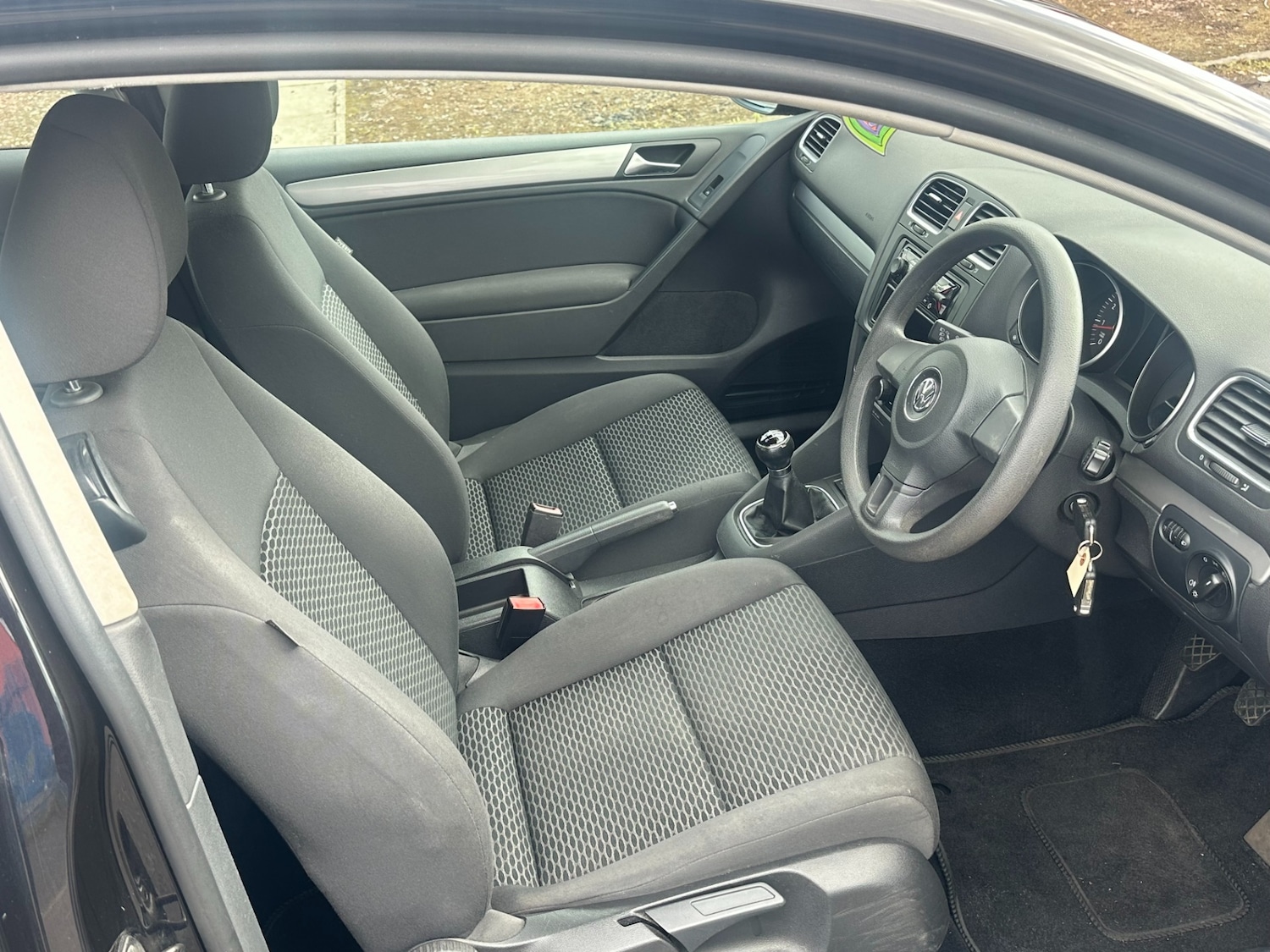 Used Volkswagen Golf 2011 for sale - 77059193: Photo 9