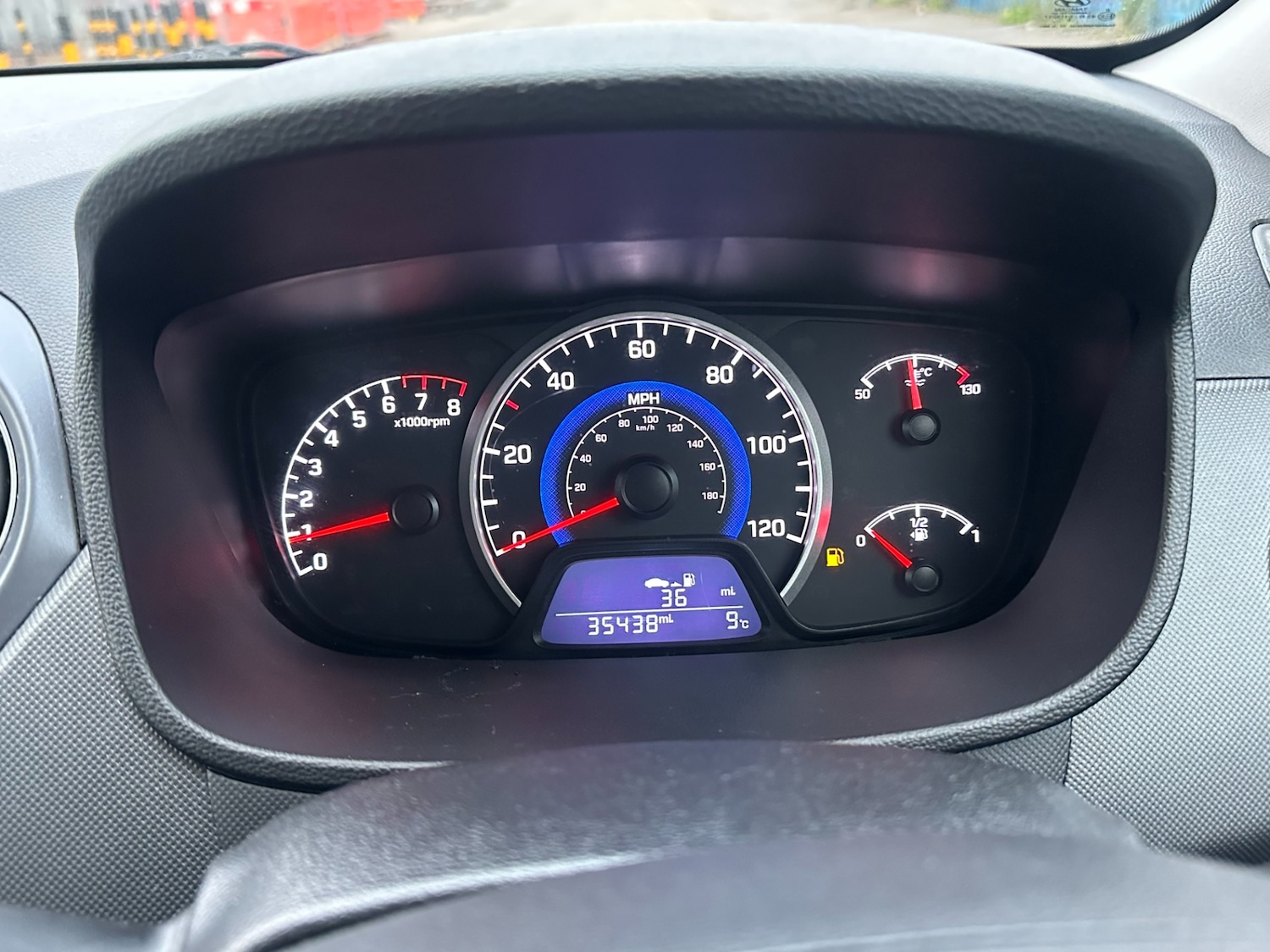 Used Hyundai i10 2018 for sale - 76293311: Photo 11