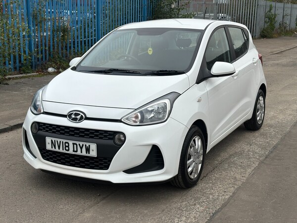 Used Hyundai i10 2018 for sale - 76293311: Photo 3