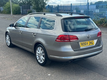 Used Volkswagen Passat 2014 for sale - 79327408: Photo