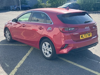 Used Kia Ceed 2023 for sale - 79400374: Photo