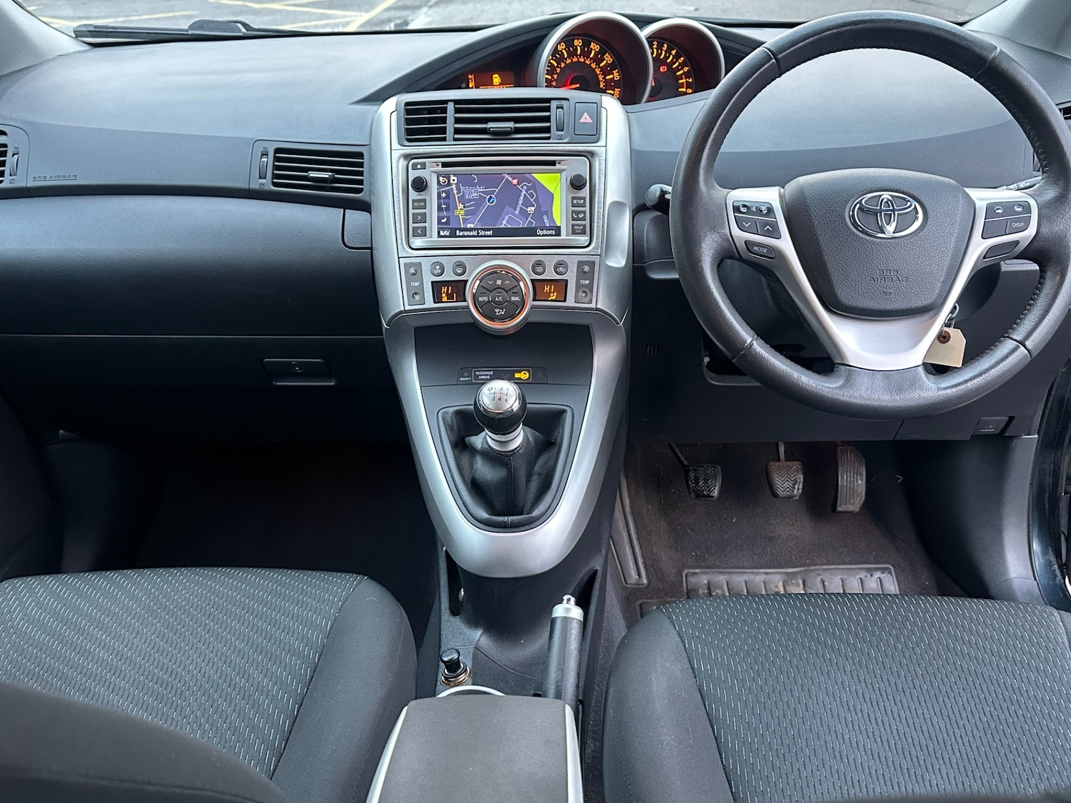 Used Toyota Verso 2012 for sale - 77284053: Photo 10