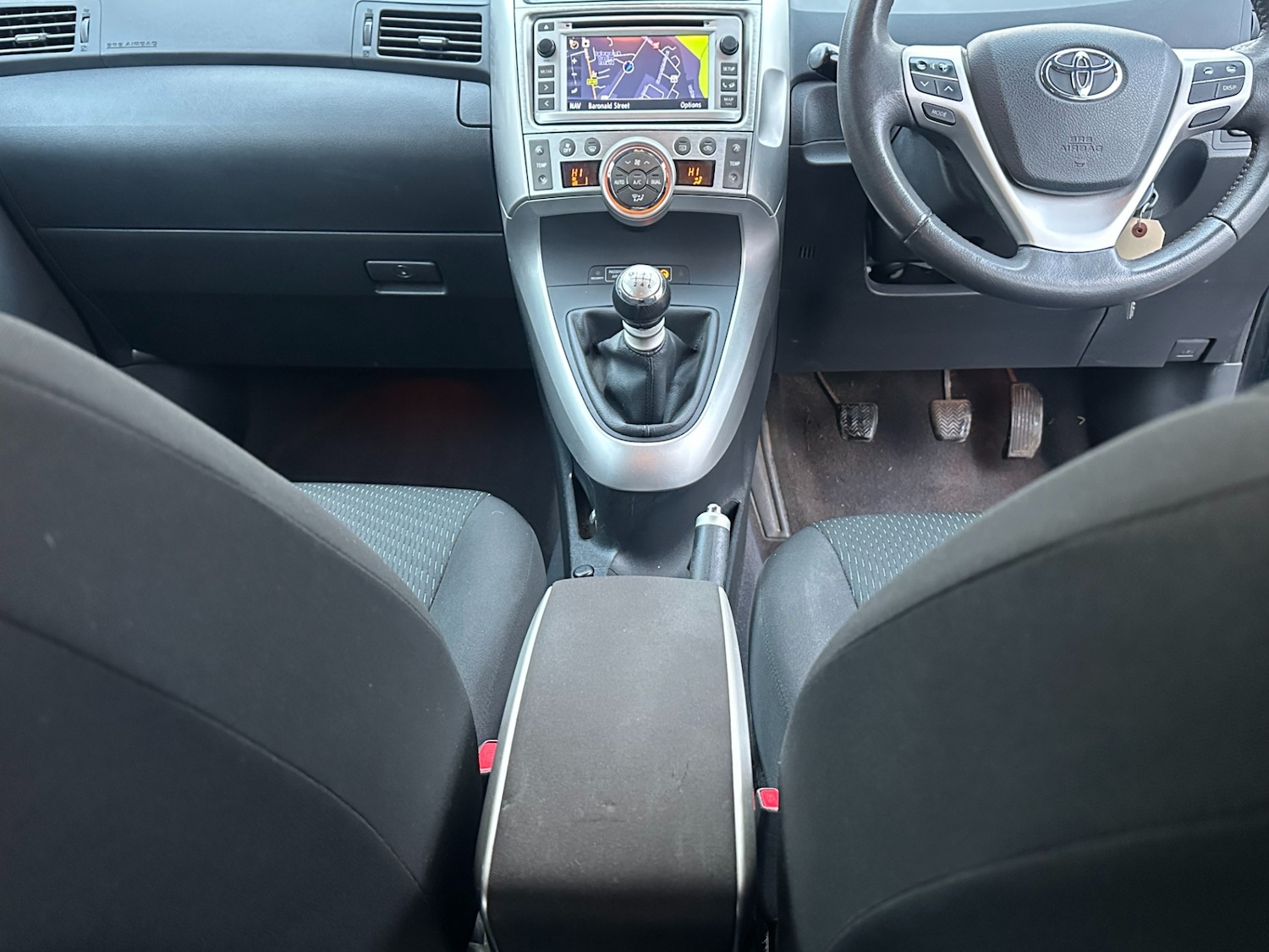 Used Toyota Verso 2012 for sale - 77284053: Photo 11