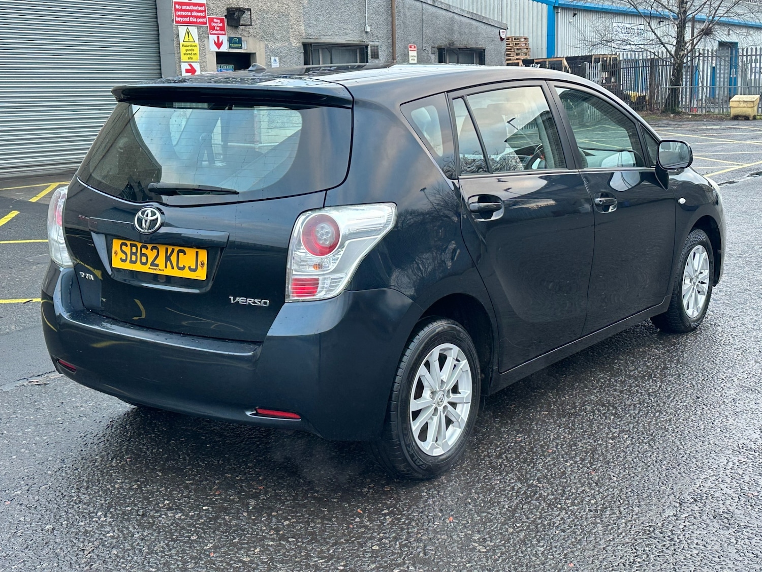 Used Toyota Verso 2012 for sale - 77284053: Photo 6