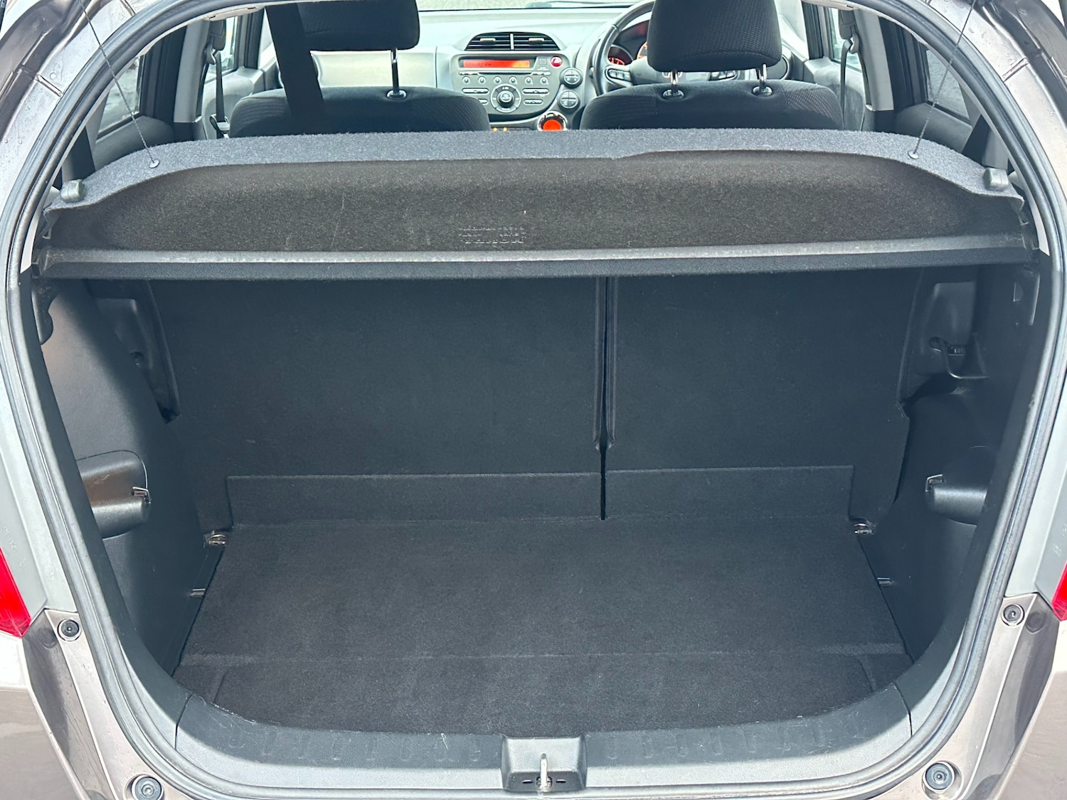 Used Honda Jazz 2015 for sale - 77483624: Photo 18