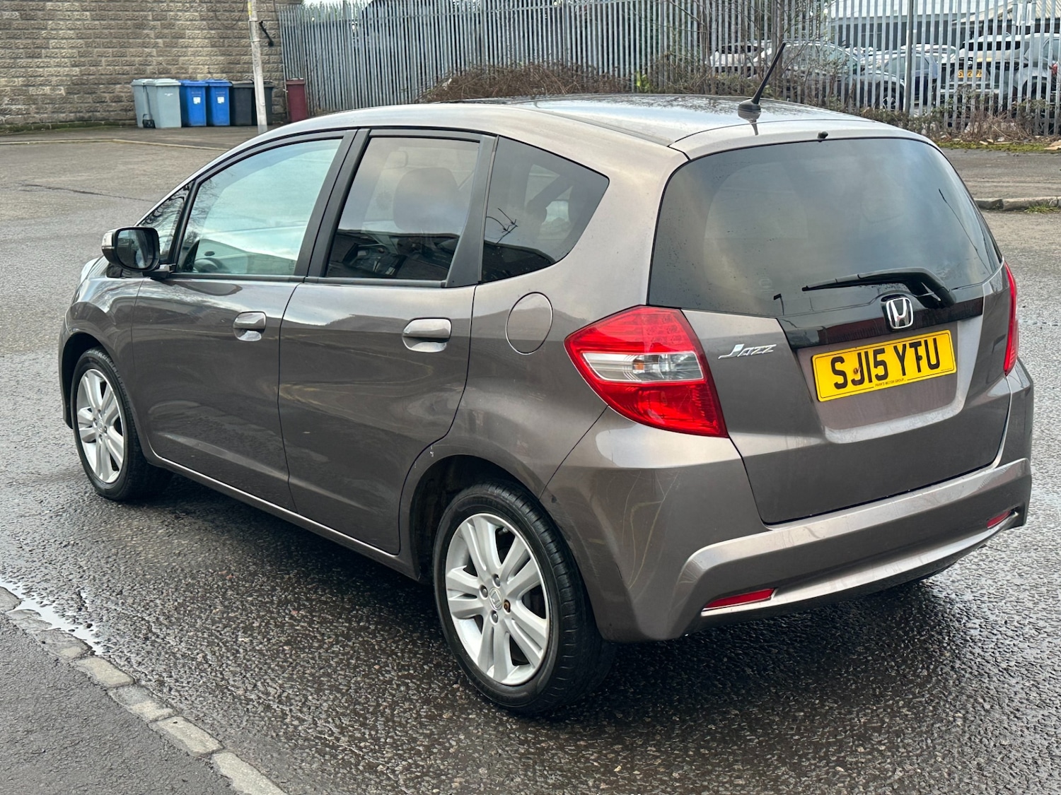 Used Honda Jazz 2015 for sale - 77483624: Photo 4