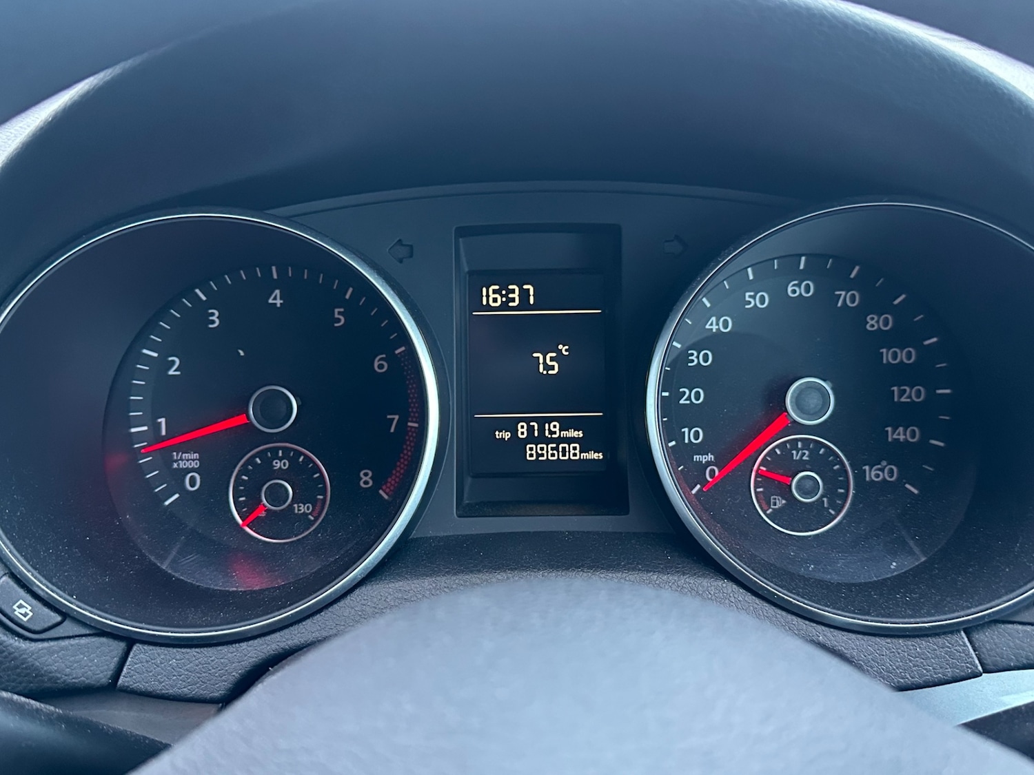 Used Volkswagen Golf 2010 for sale - 77563332: Photo 11