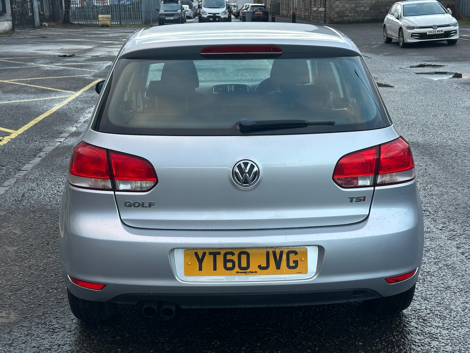 Used Volkswagen Golf 2010 for sale - 77563332: Photo 5