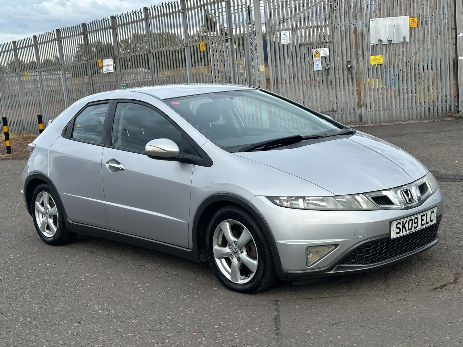 Used Honda Civic 2009 for sale - 77071738: Photo 4